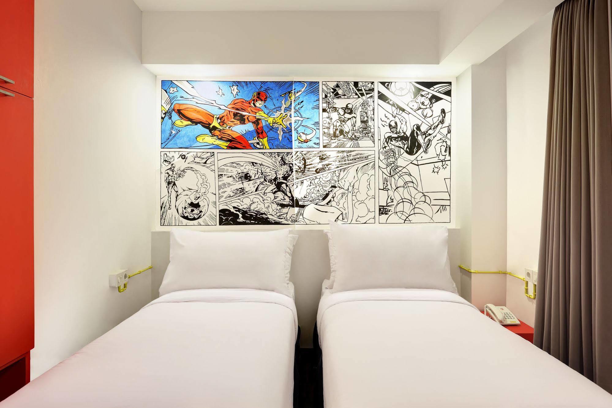 Capital O 852 The Silk At Dago Hotel Бандунг Екстериор снимка